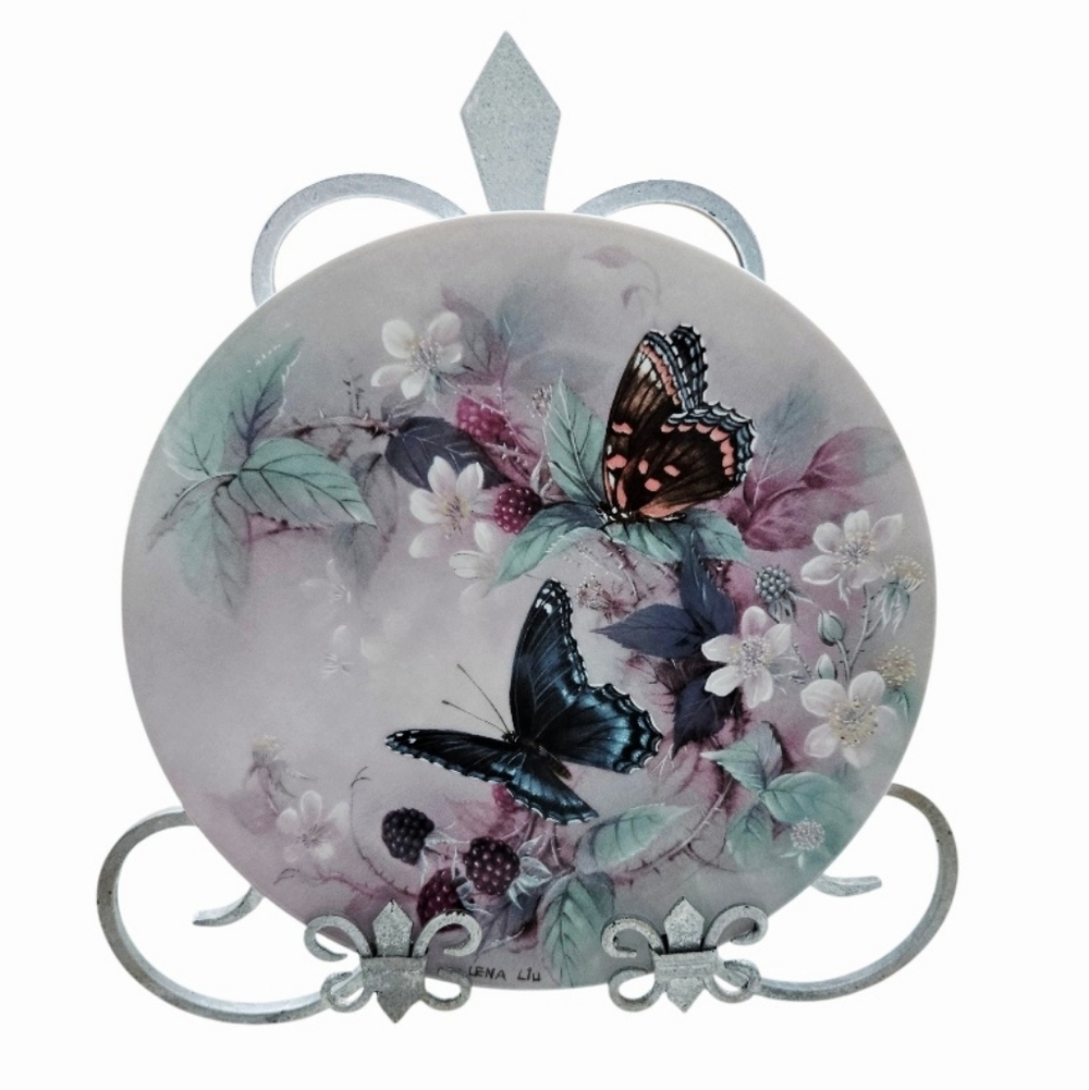 Lena Liu Decorative Collectable Plates with Butterfly Design No Pl 1664c Porcela